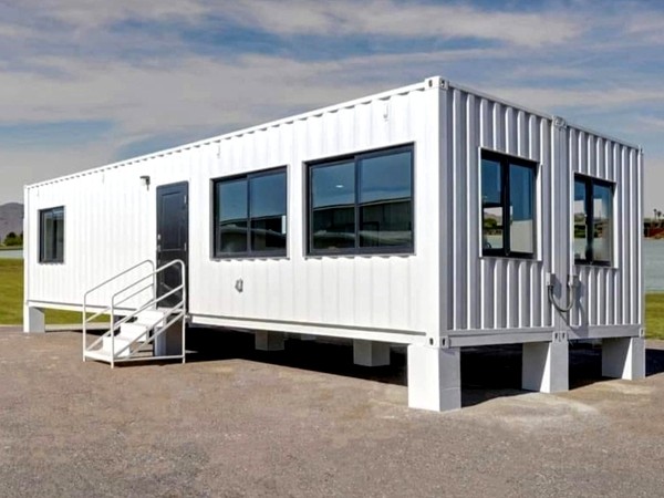 Shipping Container Homes in USA、