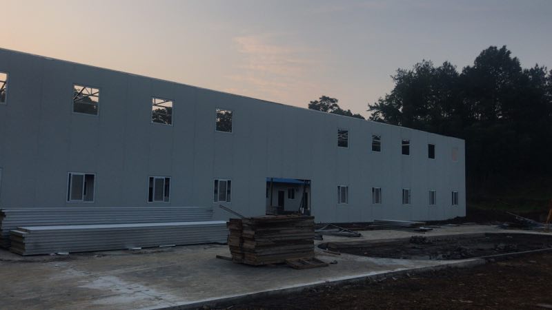 Two-layer-T-type-prefab-house